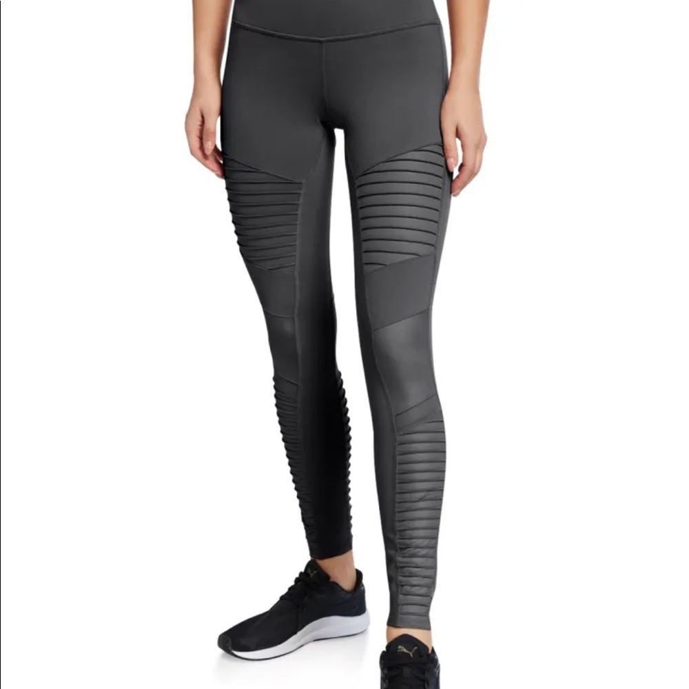 Alo Yoga Moto Leggings